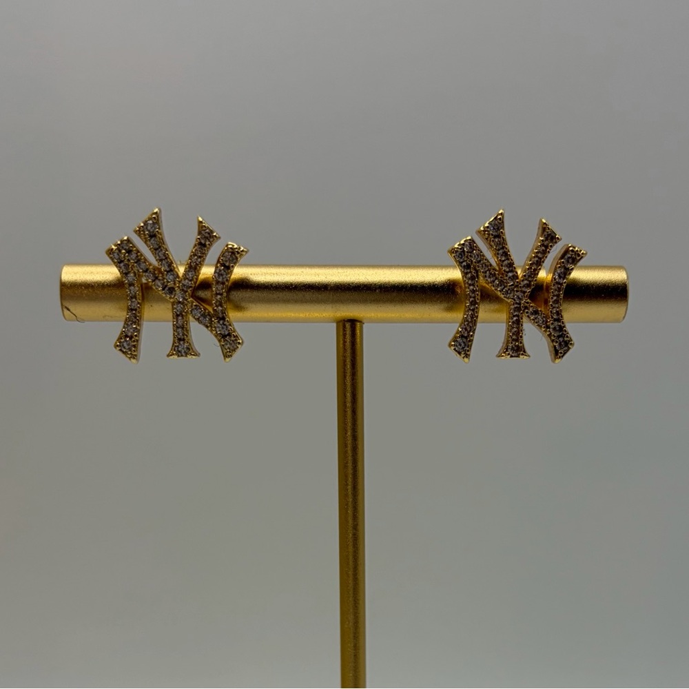 14k Gold Plated Rhinestone "NY" Stud Earrings size 2.8mm x 16mm